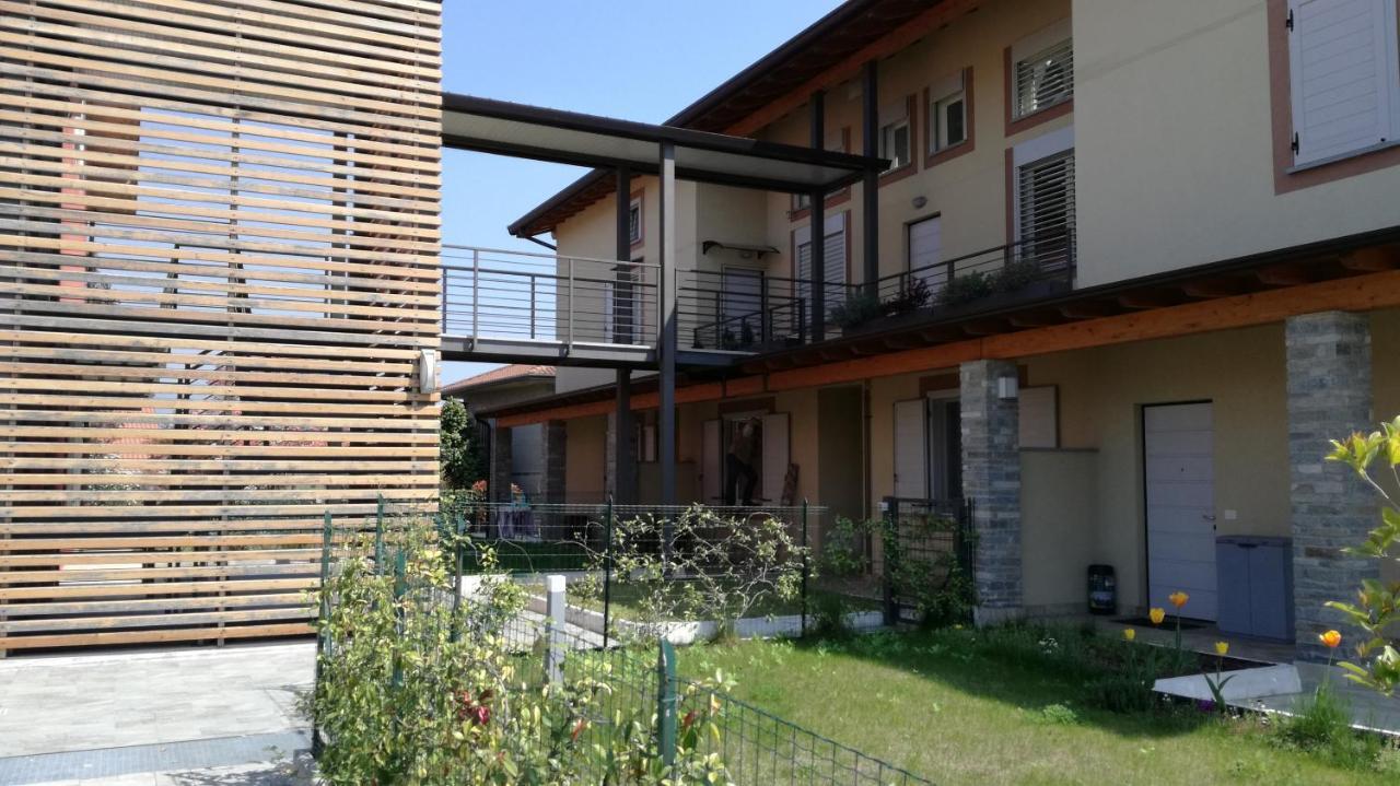 Charme Lake Loft Ispra Dış mekan fotoğraf